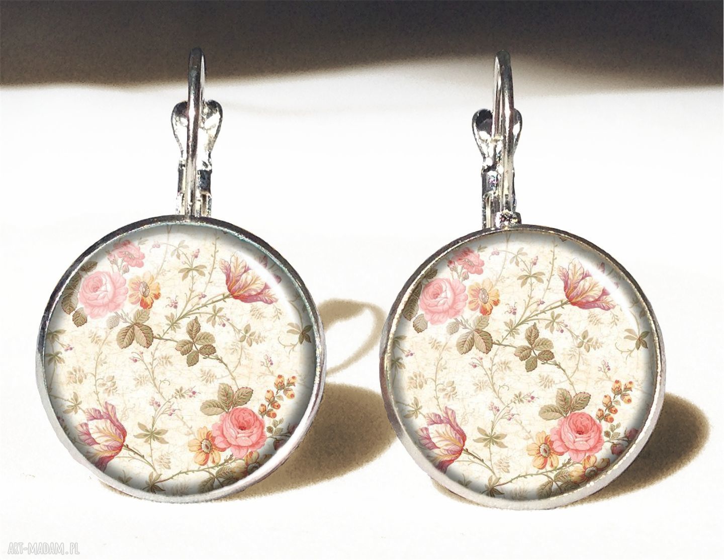 naszyjniki: Retro róże Medalion z łańcuszkiem Ręcznie robione