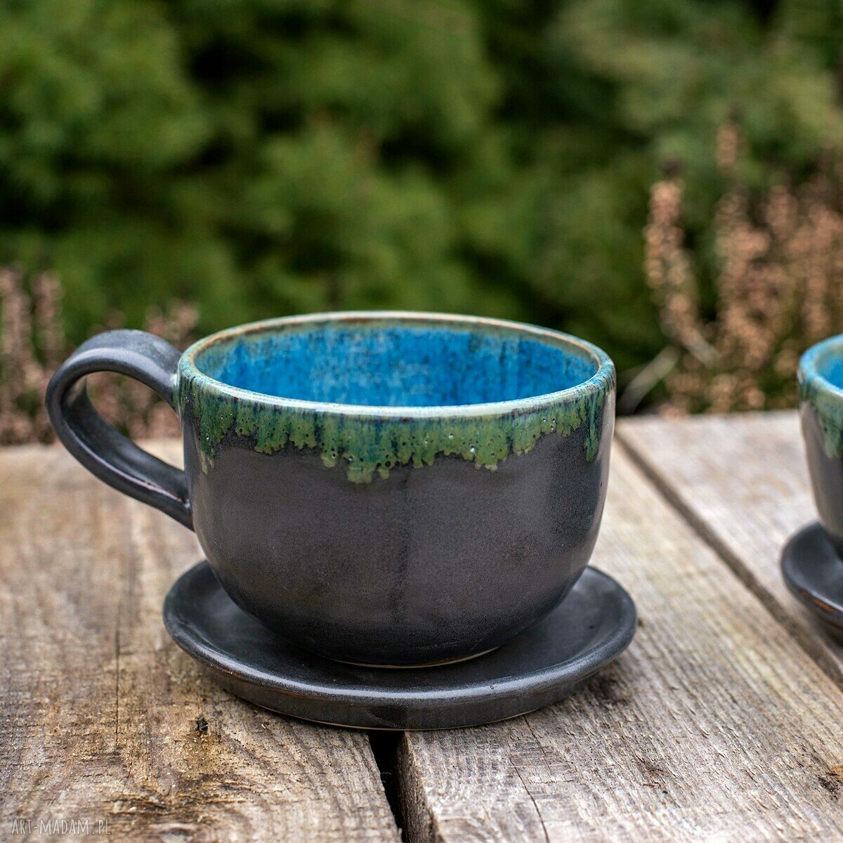 Filiżanka z figurką żabki - grafitowe blue 260 ml z talerzykiem