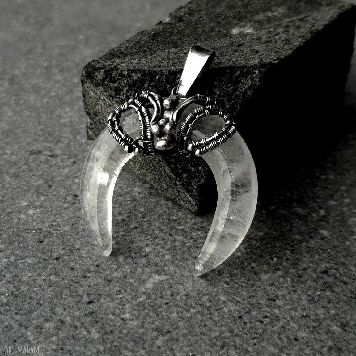 wisiorki: Róg obfitości srebrny wisior z kryształem górskim ręczne wykonanie