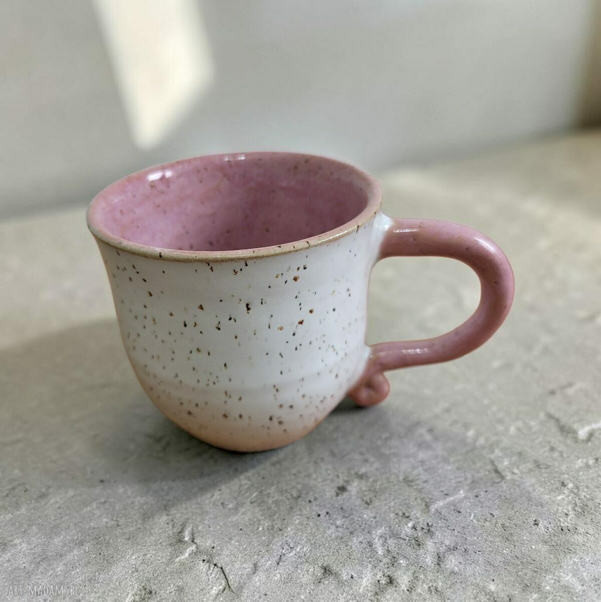 Romantyczny kubek ceramiczny 250 ml dla niej - ręcznie zdobiony