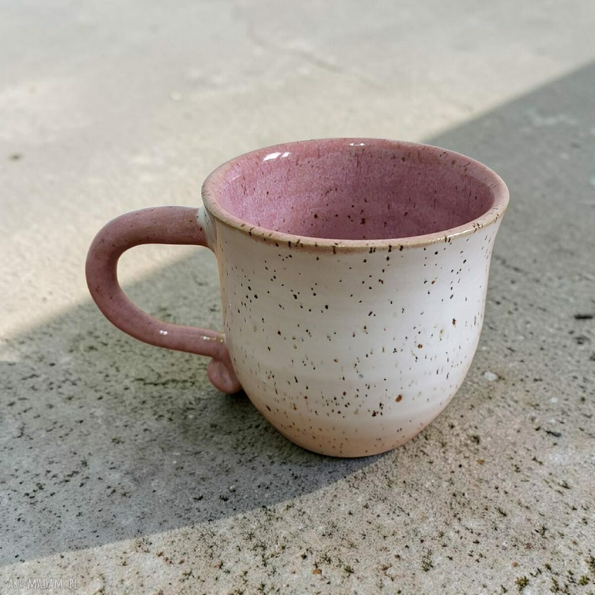 Romantyczny kubek ceramiczny 250 ml dla niej - ręcznie zdobiony