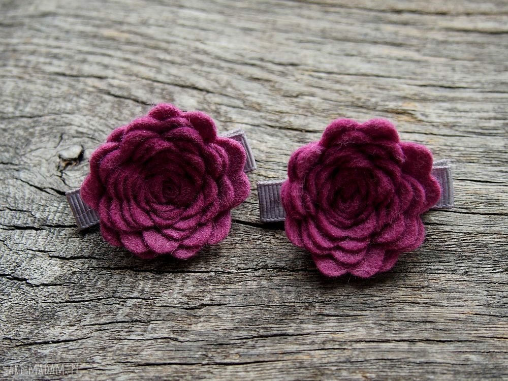 Różyczki Roses - spinki do włosów Mulberry z filcu (2 szt.)