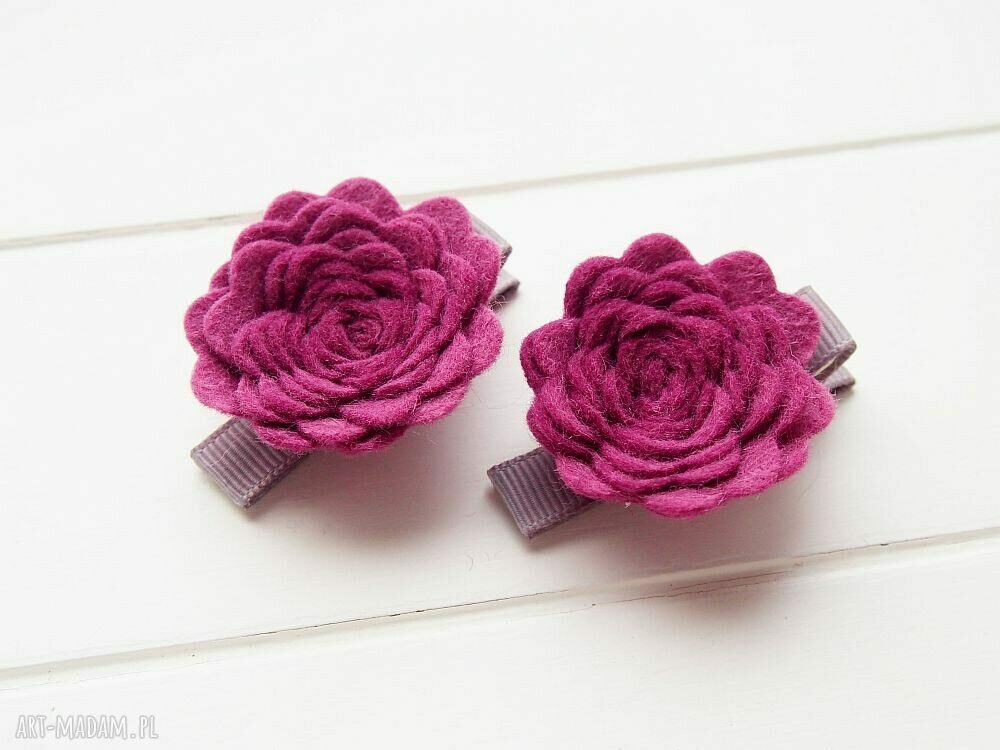 Różyczki Roses - spinki do włosów Mulberry z filcu (2 szt.)