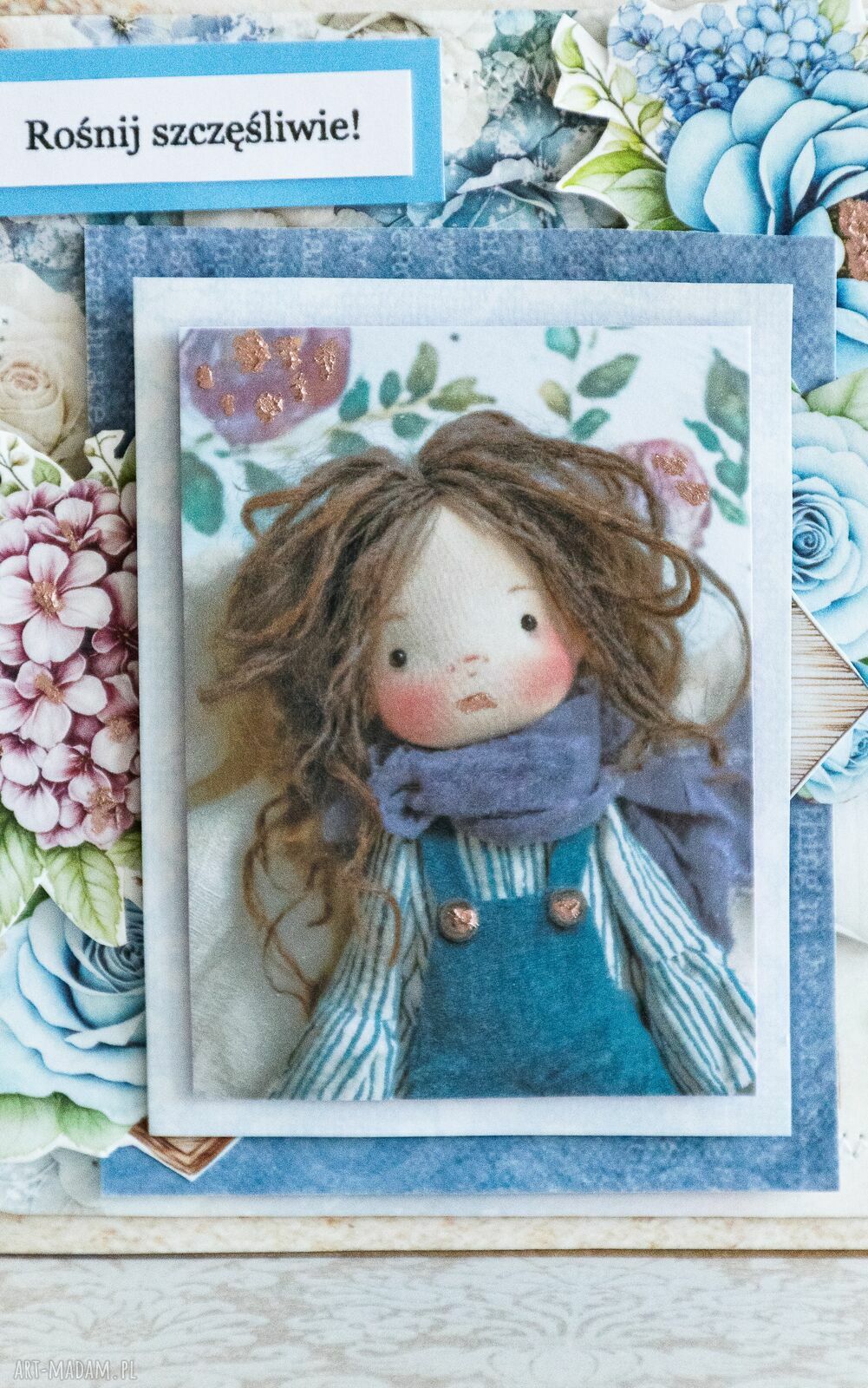 Kartka urodzinowa w stylu scrapbooking "Rośnij szczęśliwie" - bogato zdobiona dla dziewczynki