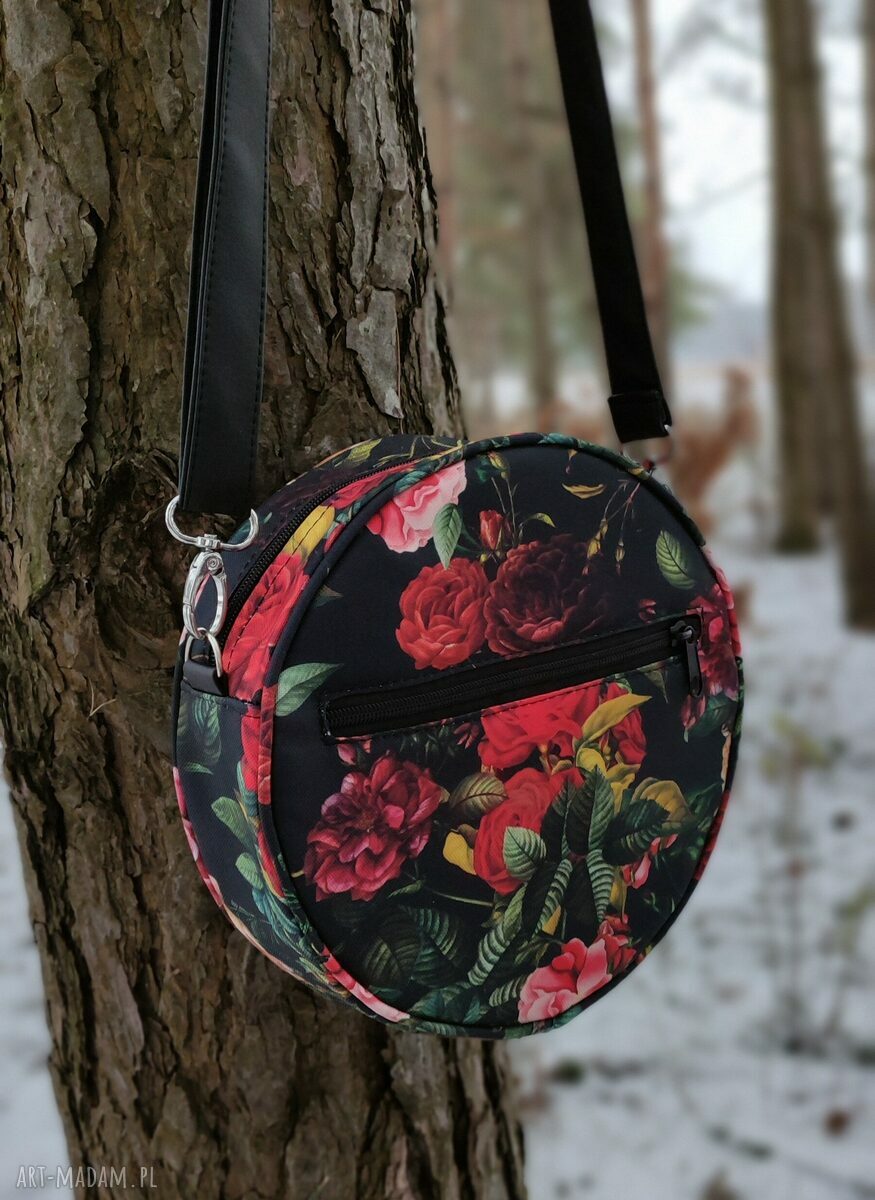 Round Bag - czerwone róże. Elegancka torebka na ramię handmade