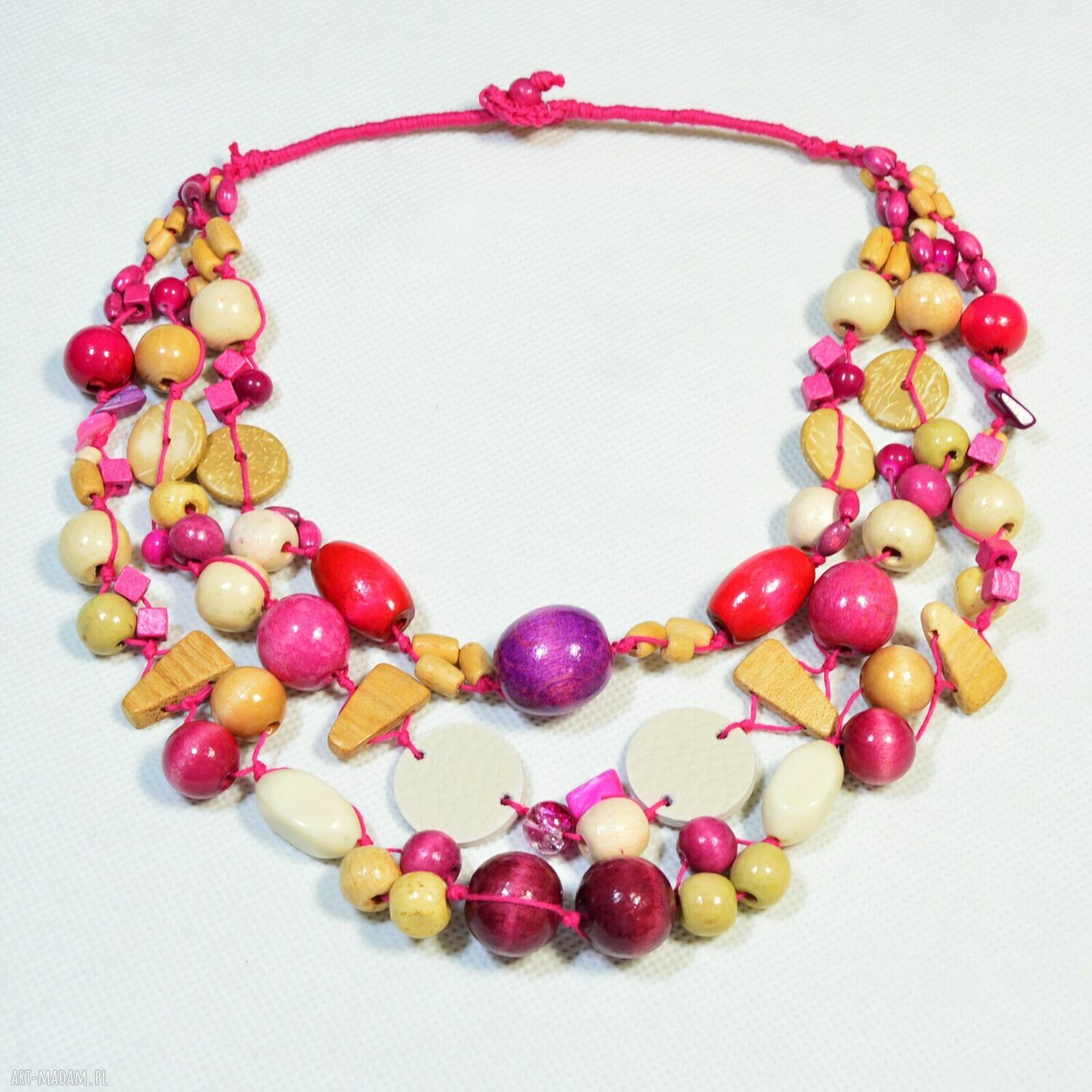 Różowo-beżowy naszyjnik warstwowy z koralików handmade