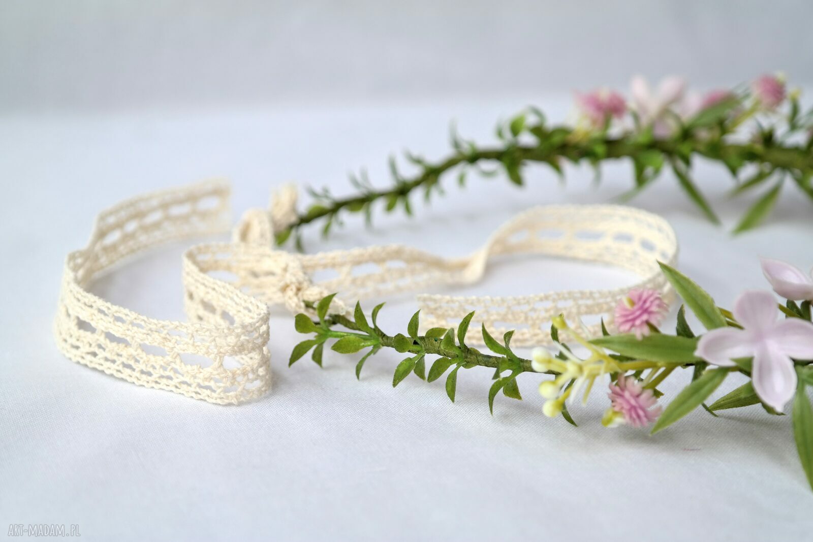Różany poranek - romantyczny wianek handmade na głowę w pudrowym różu i ecru