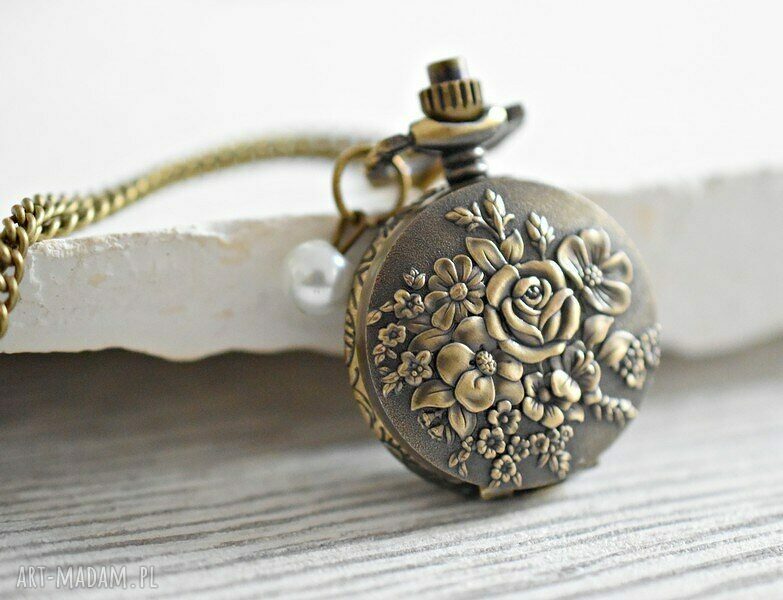 naszyjniki: Róże dla Ciebie brązowy łańcuszek Handmade