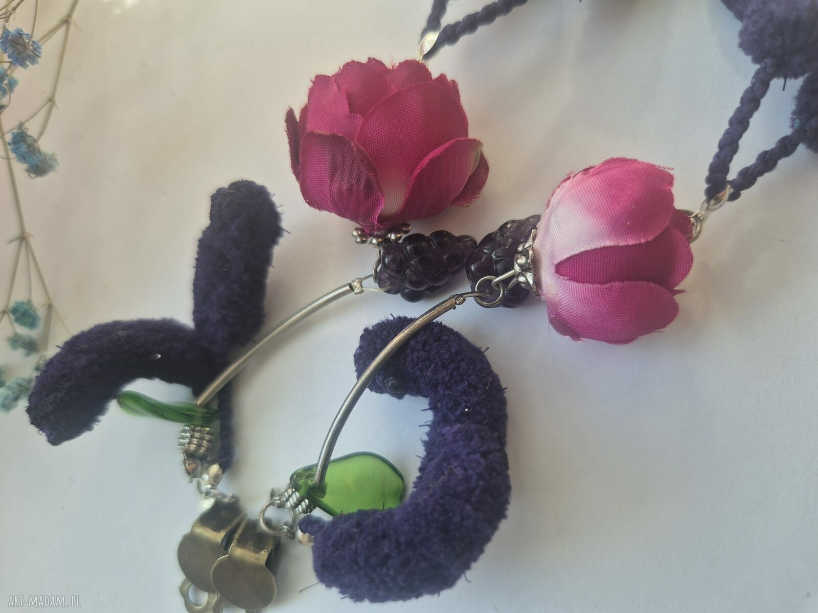 Klipsy róże i fioletowe pompony - leciutkie, handmade