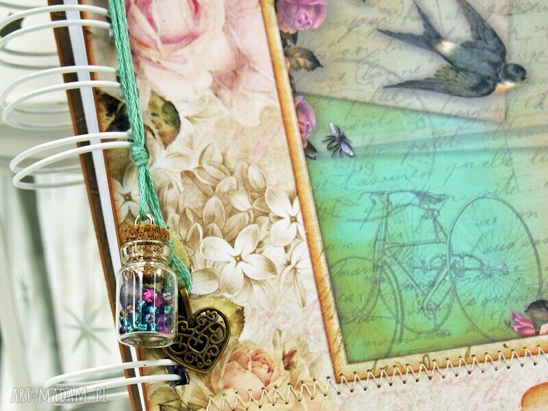 Pamiętnik - Róże i Paryż (A5) w stylu scrapbookingu