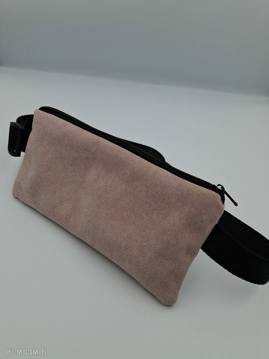 Różowa saszetka - mininerka jesienna z weluru handmade