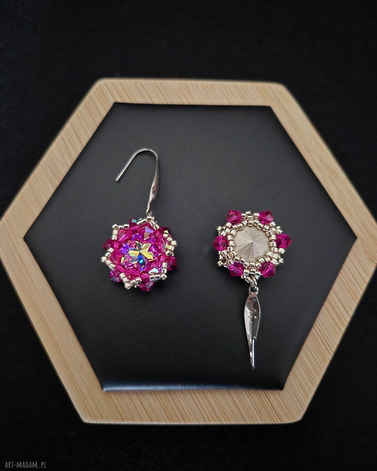 Różowe wiszące kolczyki Crystal Fuchsia Maxima z kryształków Preciosa