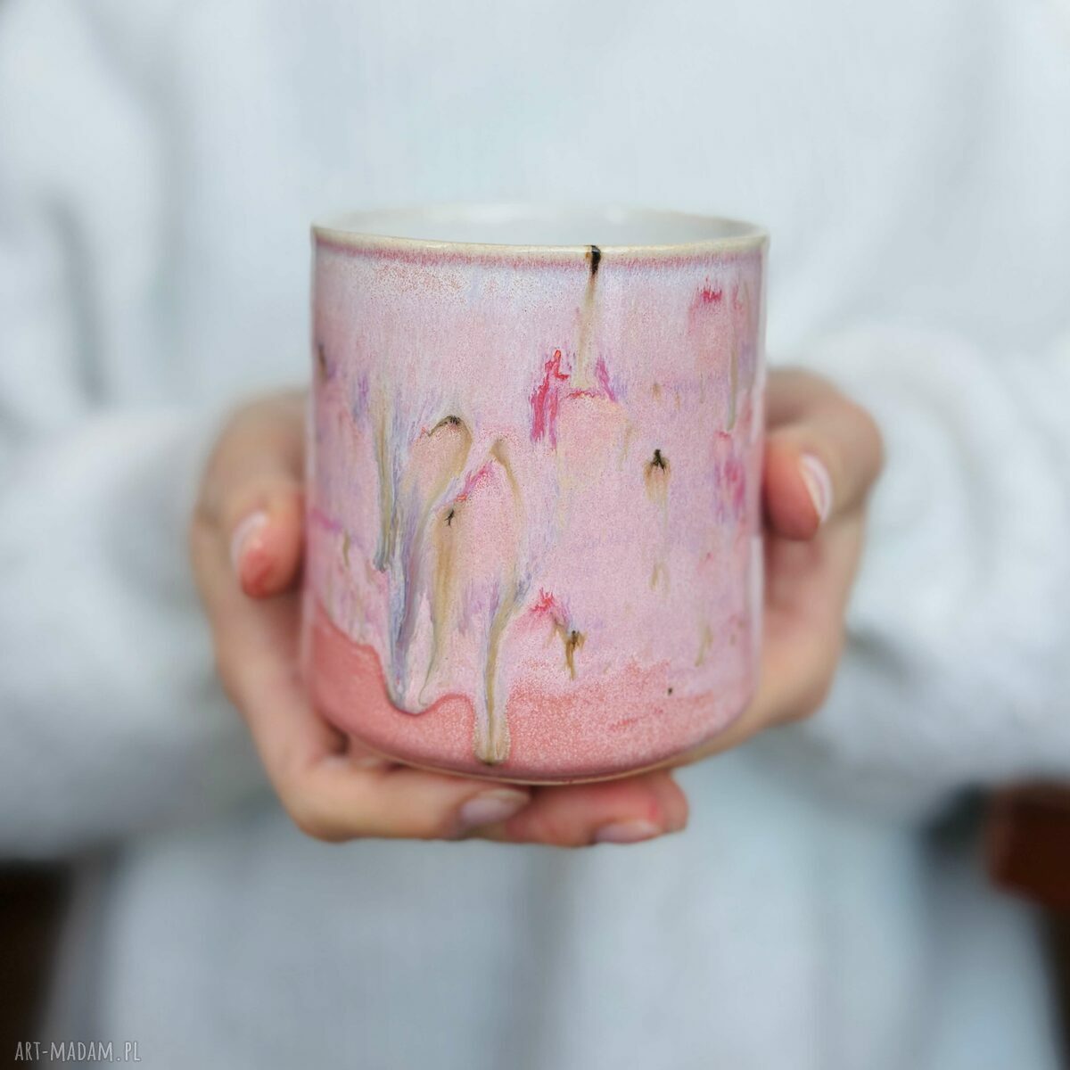 Pastelowo różowy kubek ceramiczny 370 ml - handmade