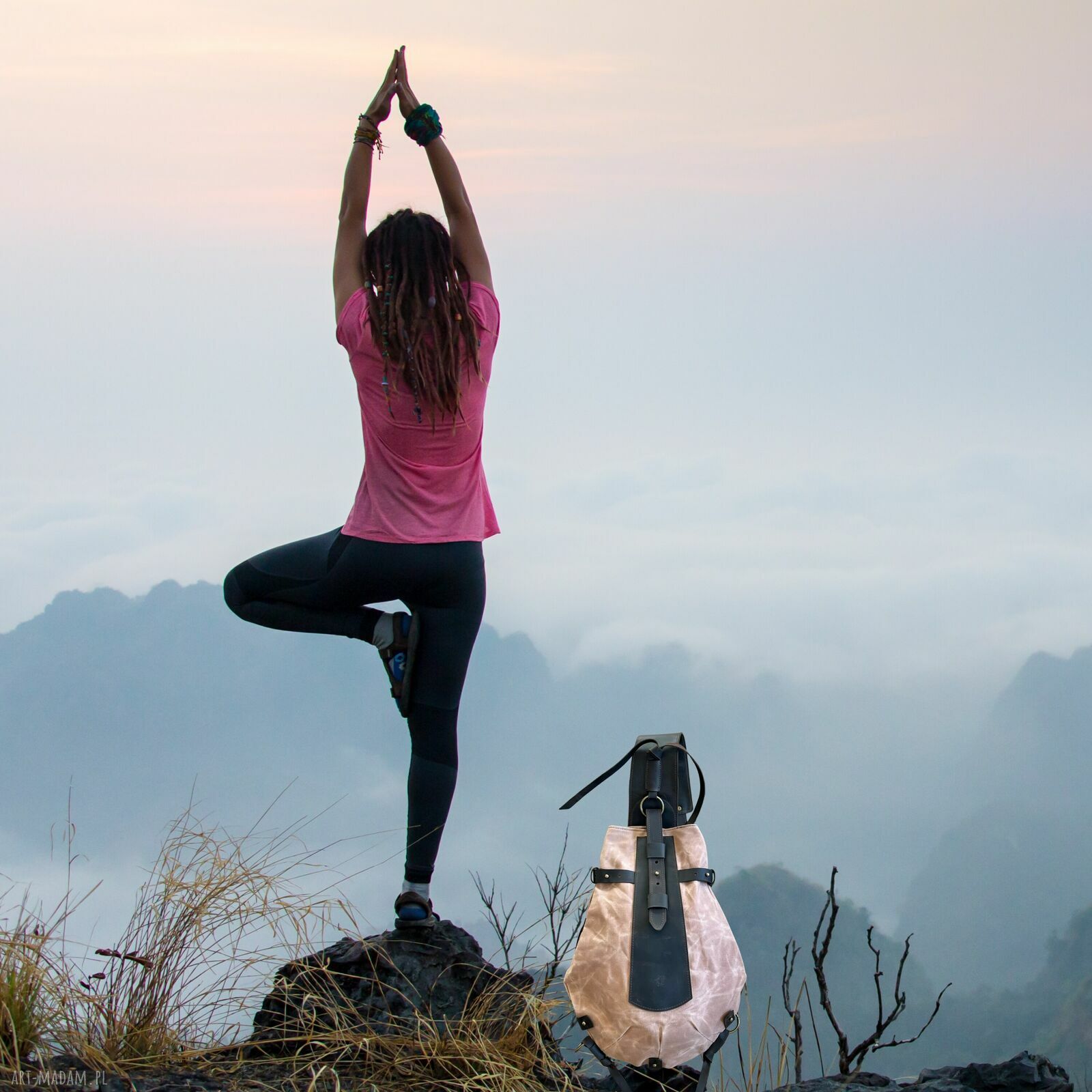 Różowy plecak „bukłak” skóry bawełny woskowanej vintage skórzan