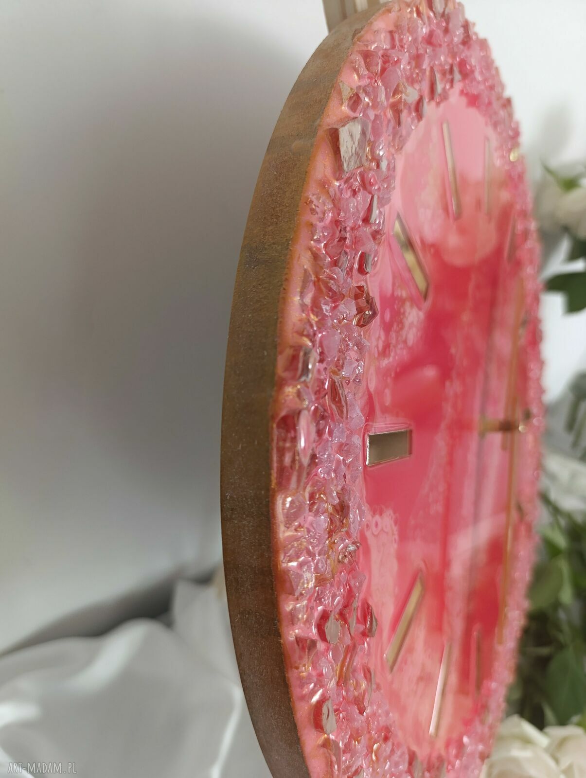 Różowy zegar ścienny 40 cm w stylu geody