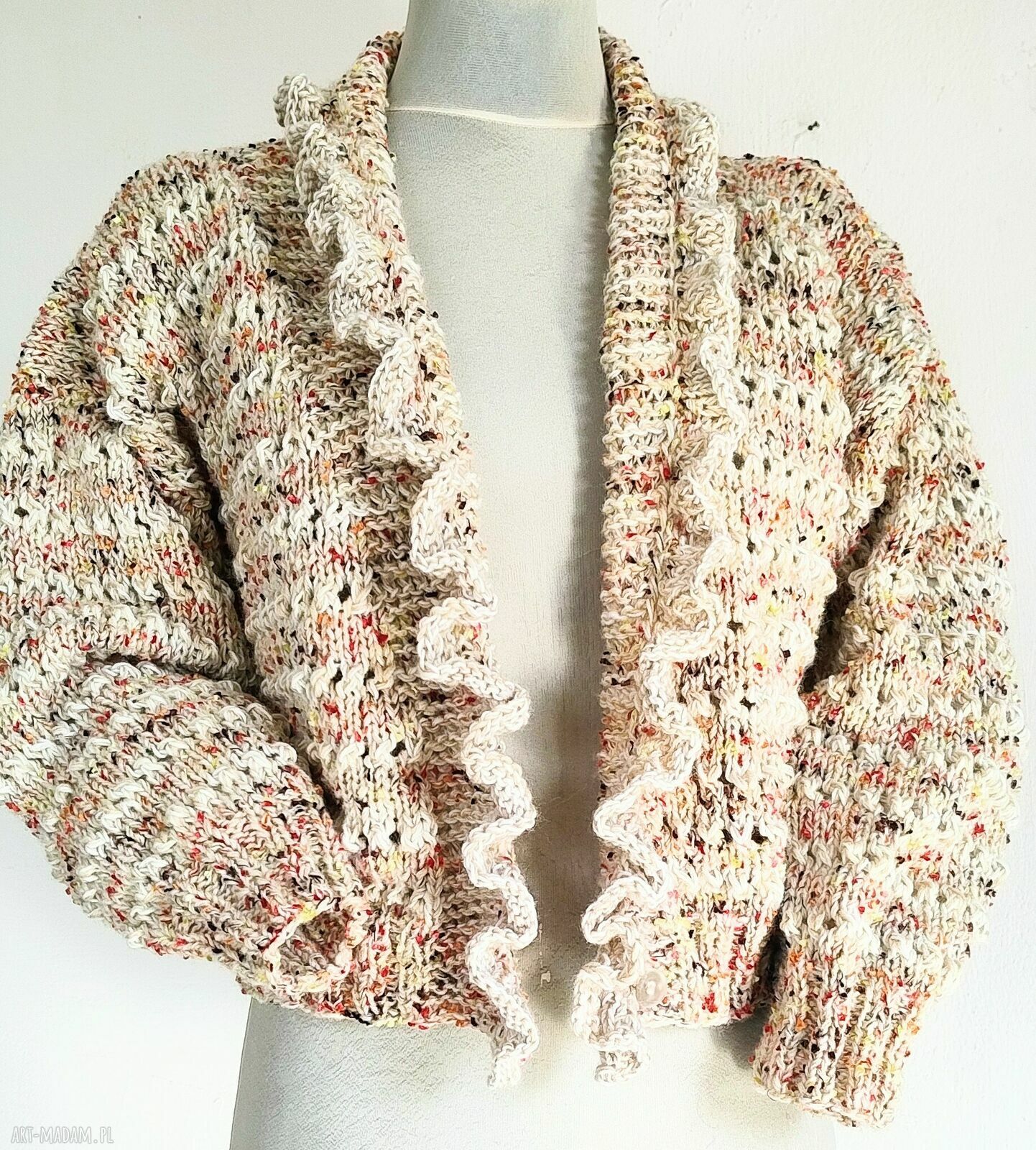 Rozpinany krótki sweter kardigan z lekkim ażurem i falbanką