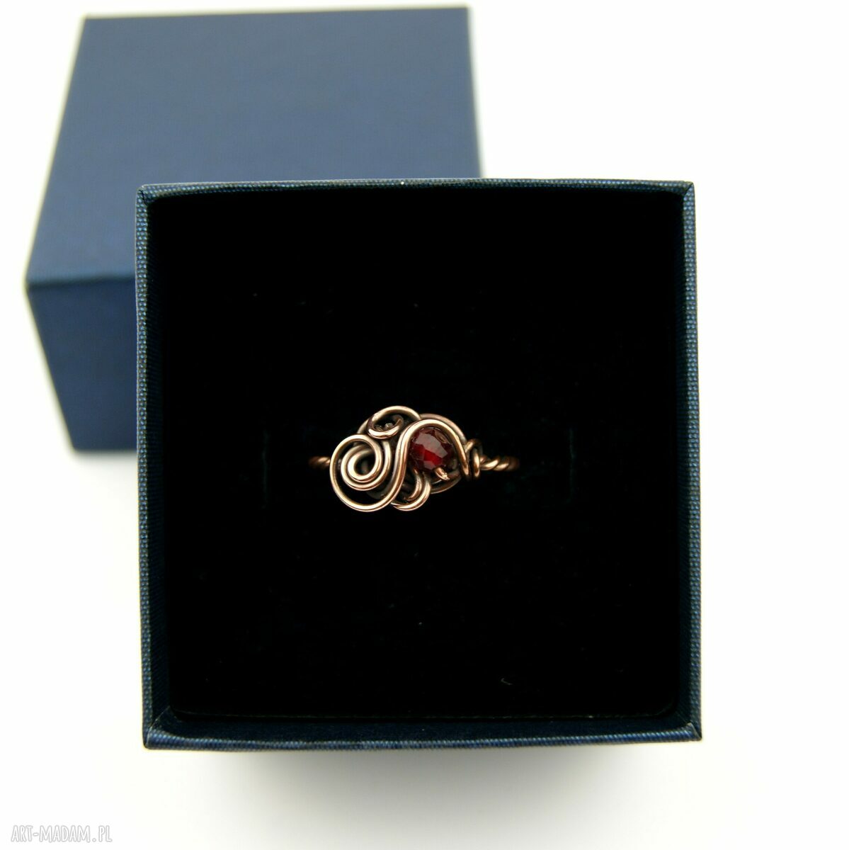 Rubin regulowany pierścionek z miedzi - wire wrapping