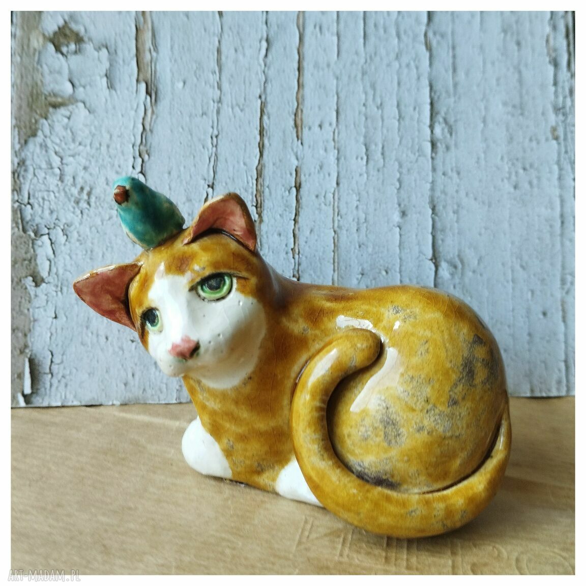 Rudiś - kot z ptaszkiem, dekoracja ceramiczna