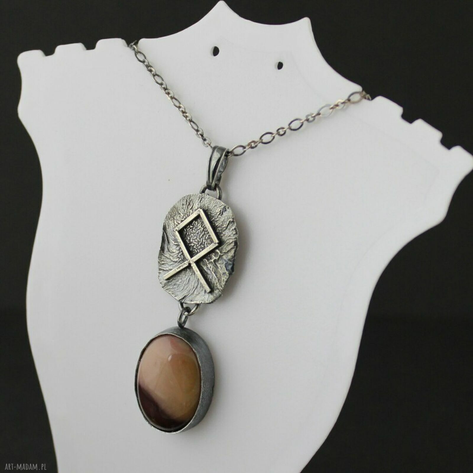 Runa Othala z mokaitem - srebrny wisiorek amulet ochronny