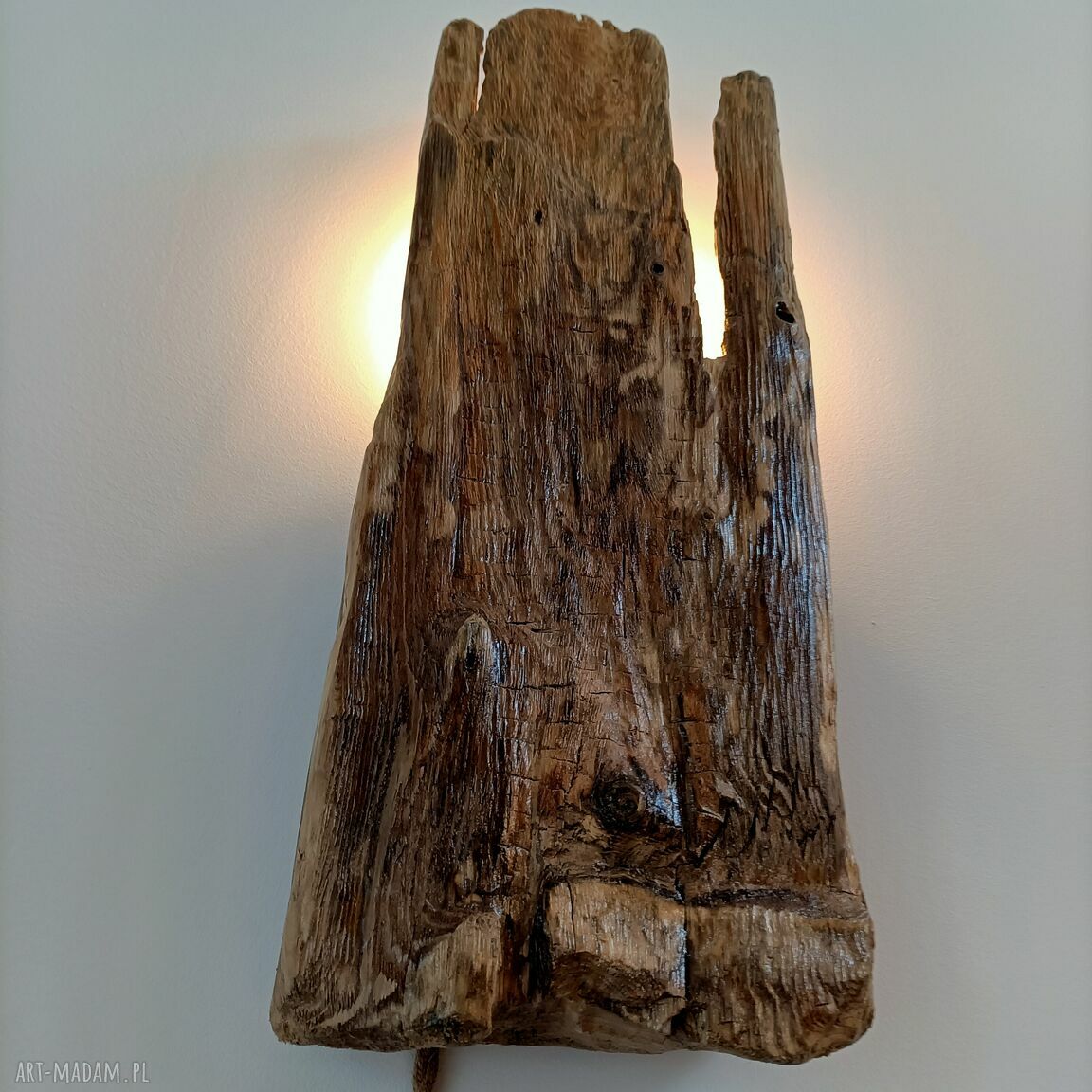 Rustykalna lampa ścienna z drewna z odzysku Jaro Blue0 - E14