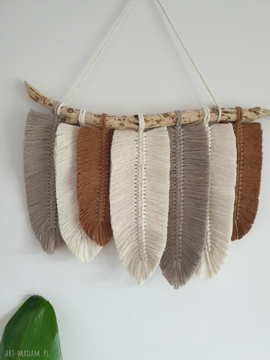 Makrama listki i piórka Beige L - duża dekoracja ścienna boho - art-Madam.pl