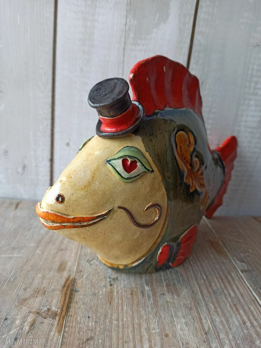 Rybeńka w cylindrze - ceramiczna dekoracja ręcznie wykonana
