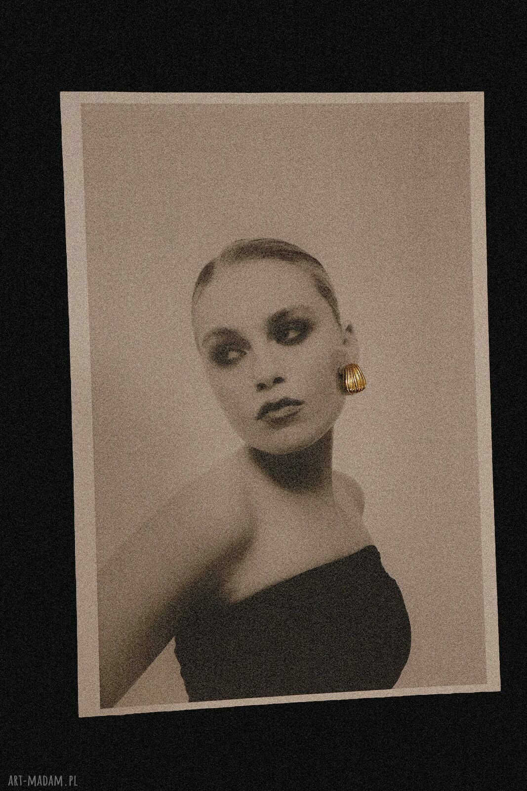 Ryflowane kolczyki retro z różowego złota na sztyftach