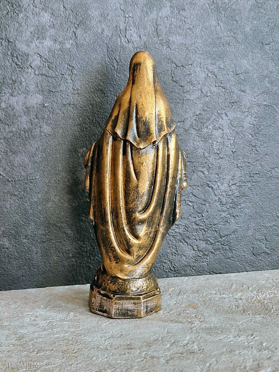 Rzeźba Matka Boska złota wys. 14,7 cm