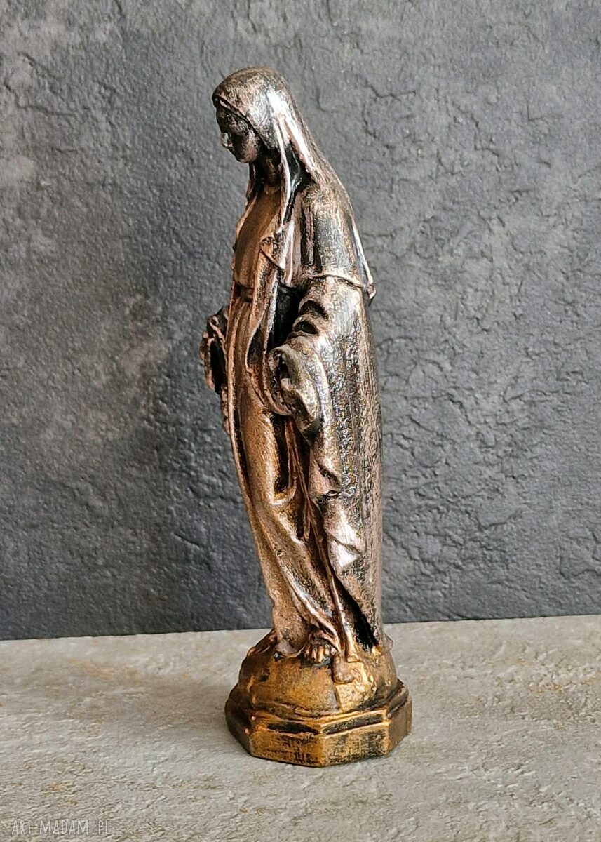 Rzeźba Matka Boska złota 14,2 cm - dewocjonalia z gipsu