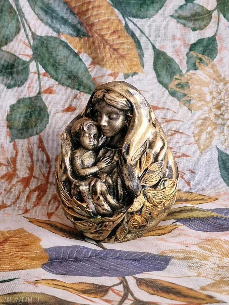 Rzeźba Matka z Dzieckiem w jasnym złocie - wys. 9,5 cm