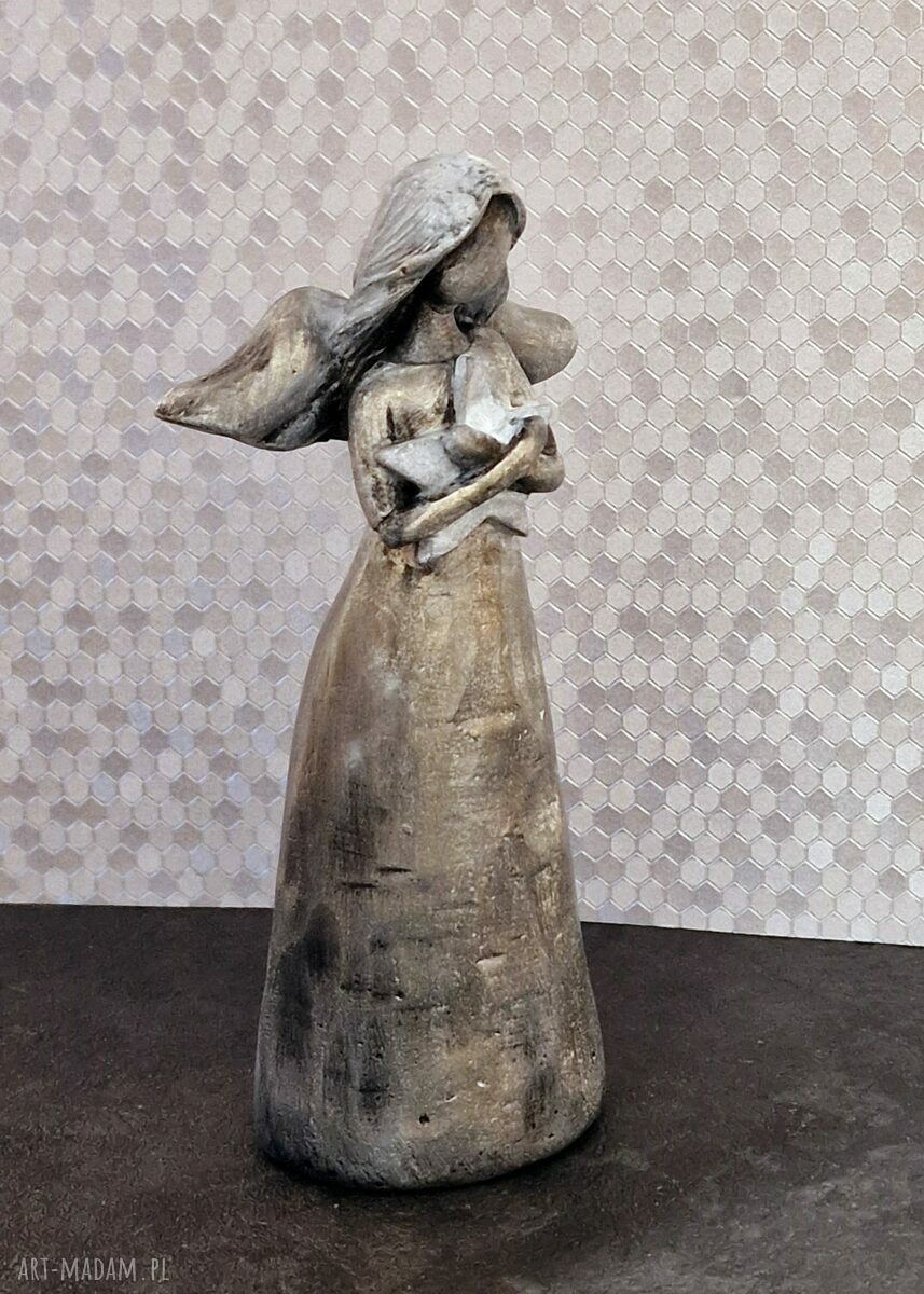 Rzeźba „Anioł Szczęścia” w srebrnym wykończeniu - 13,1 cm