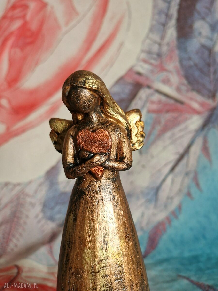 Rzeźba z gipsu - Anioł Nadziei złoty 13,5 cm