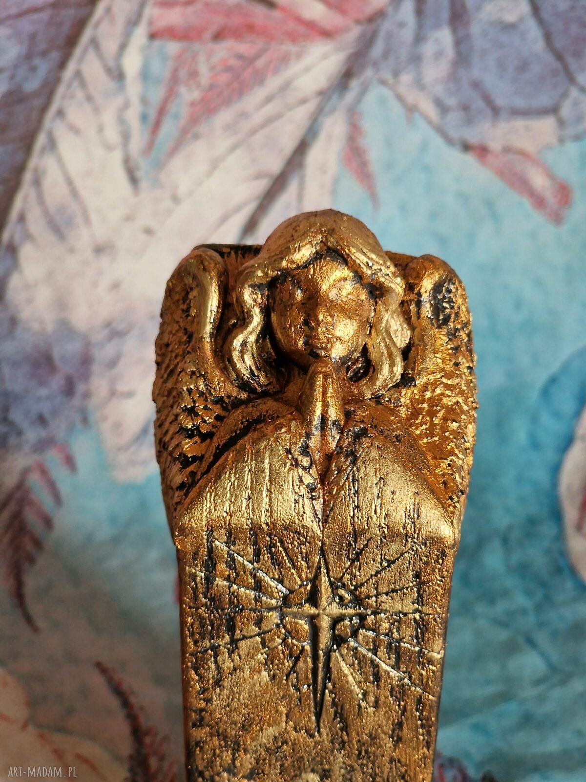 Rzeźba z gipsu Anioł Jutrzenki złoty - 14,2 cm
