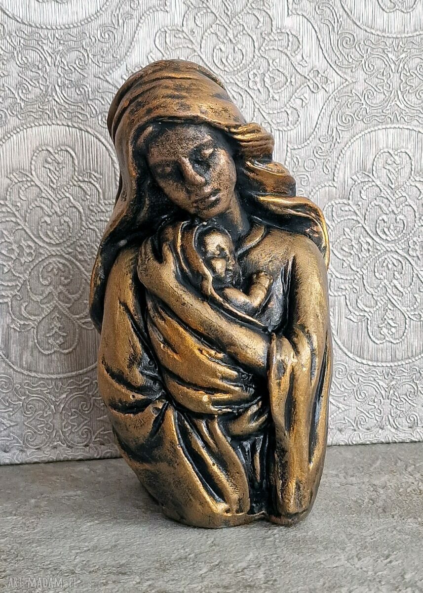 Matka Boża z Dzieciątkiem - rzeźba z gipsu w metalicznym złocie (11,8 cm)