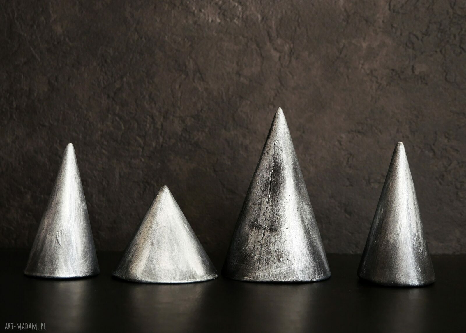Zestaw 4 stożków z gipsu na biżuterię - srebrny księżycowy metaliczny