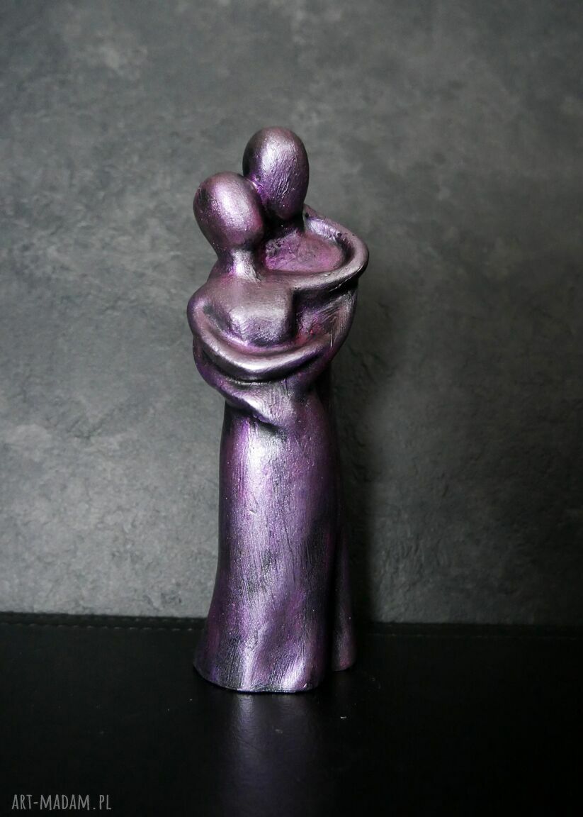 Rzeźba z gipsu W Twoich Ramionach - fioletowa 15 cm
