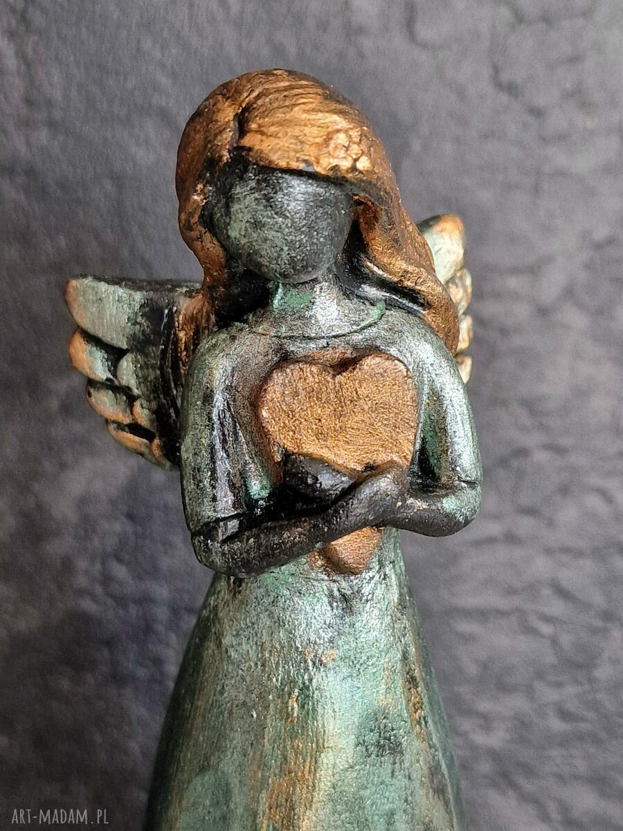 Rzeźba Zielony Anioł Miłości - dekoracja z gipsu 13,3 cm