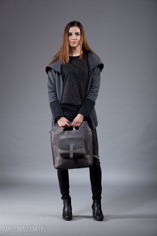 Bluza Saloni Mini ze stójką - ręcznie robiona, z kapturem i pojemnymi kieszeniami