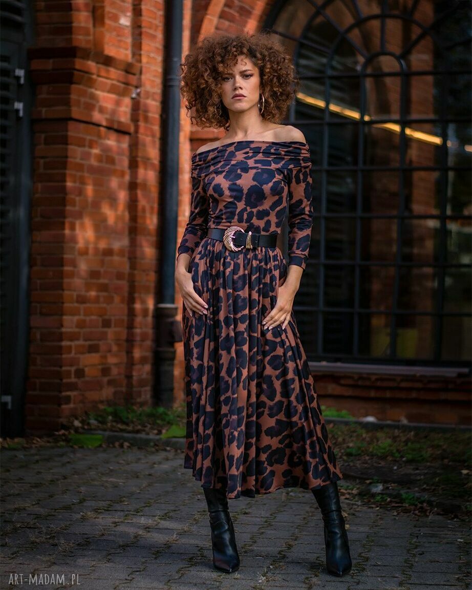 Sandy - sukienka w panterę koktajlowa, elegancka i wygodna z kieszeniami