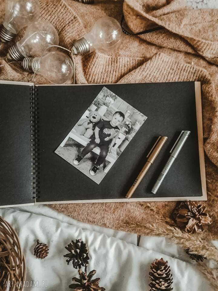 Album A4 Sarenka - pamiątka chrztu i metryczka urodzenia dla dziewczynki