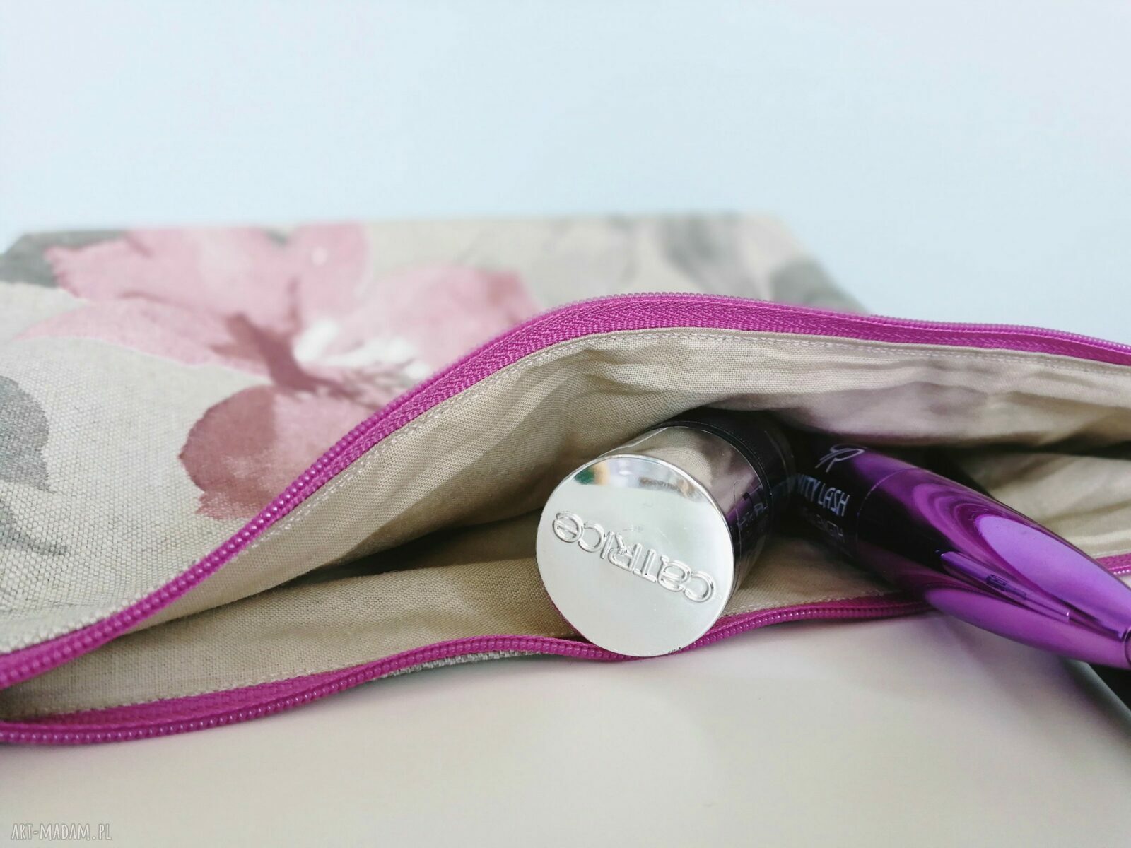 Lniana kosmetyczka organizer w kwiaty (33x20 cm)