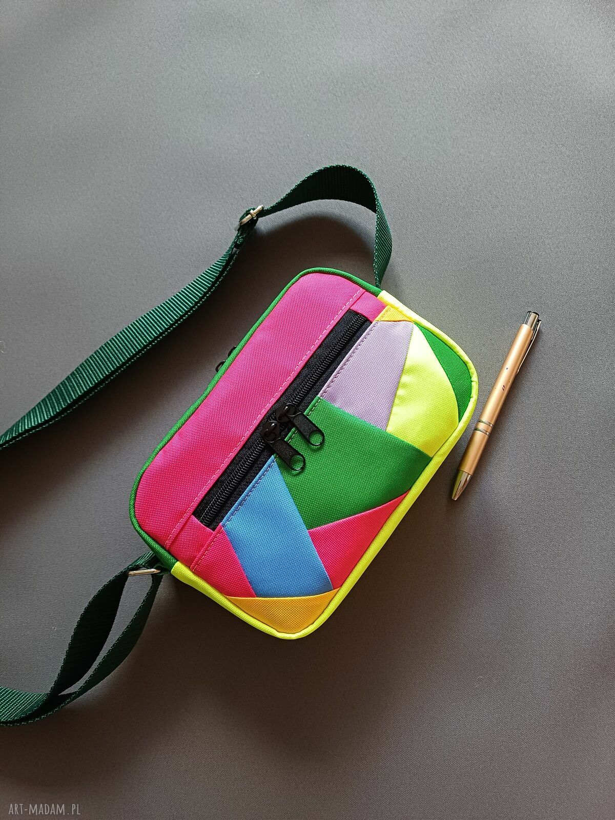 Torebka saszetka Play with colors na ramię