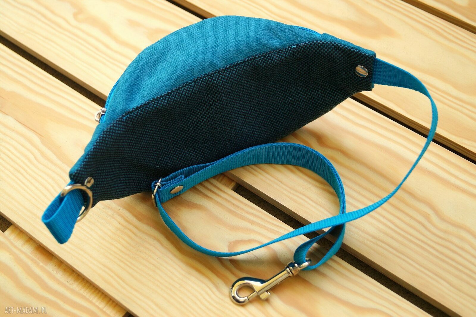 Turkusowa nerka - saszetka biodrówka handmade z ozdobnymi zakładkami