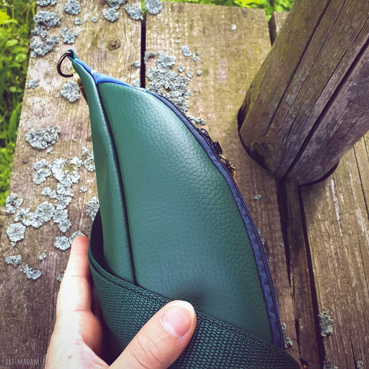 Nerka XXL Naturelover hand made saszetka z motywem pszczół i mniszka