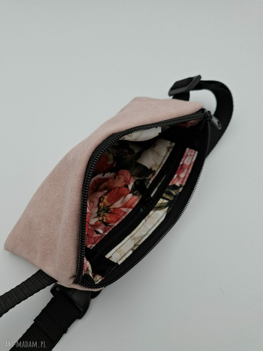Różowa saszetka - mininerka jesienna z weluru handmade