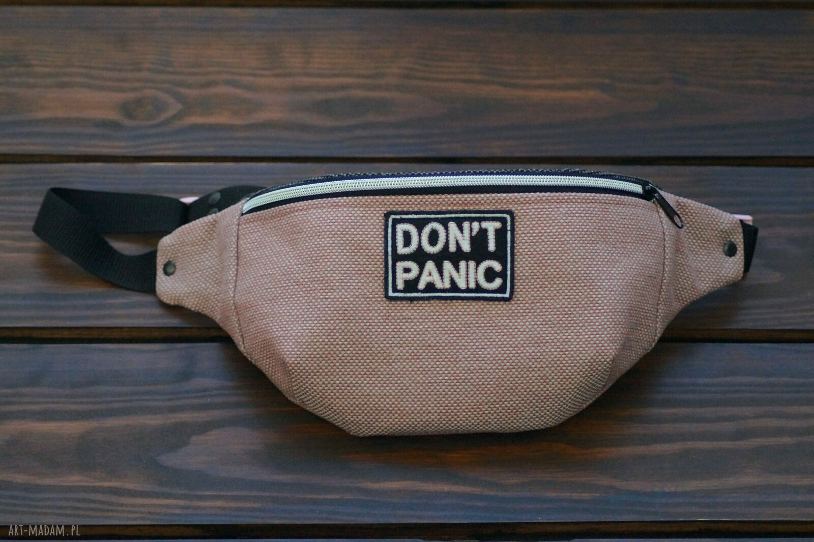 Nerka L "Don't panic" - biodrówka na pas jasny róż i grafit