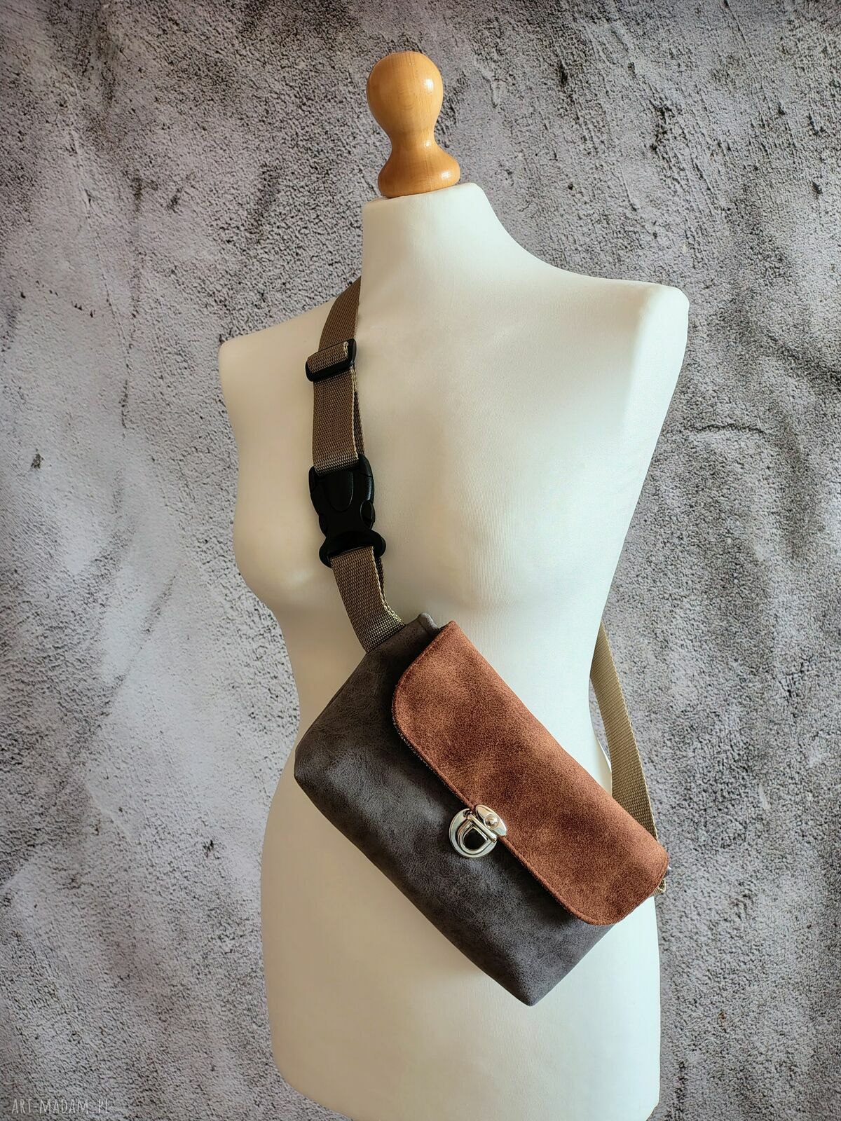 Saszetka/torebka na pas - nerka handmade z tkanin tapicerskich