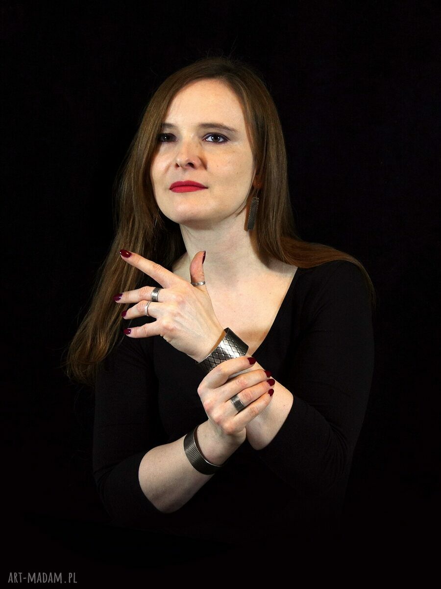 Satyna - metalowa bransoletka (1400 -03)