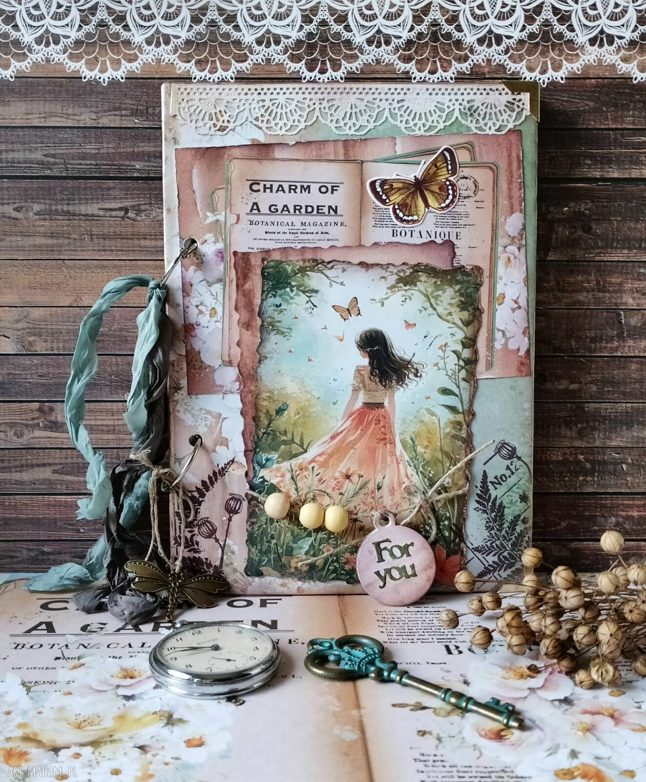 Secret Gardena - romantyczny notes A5 pamiętnik z motywem ogrodu i ważki