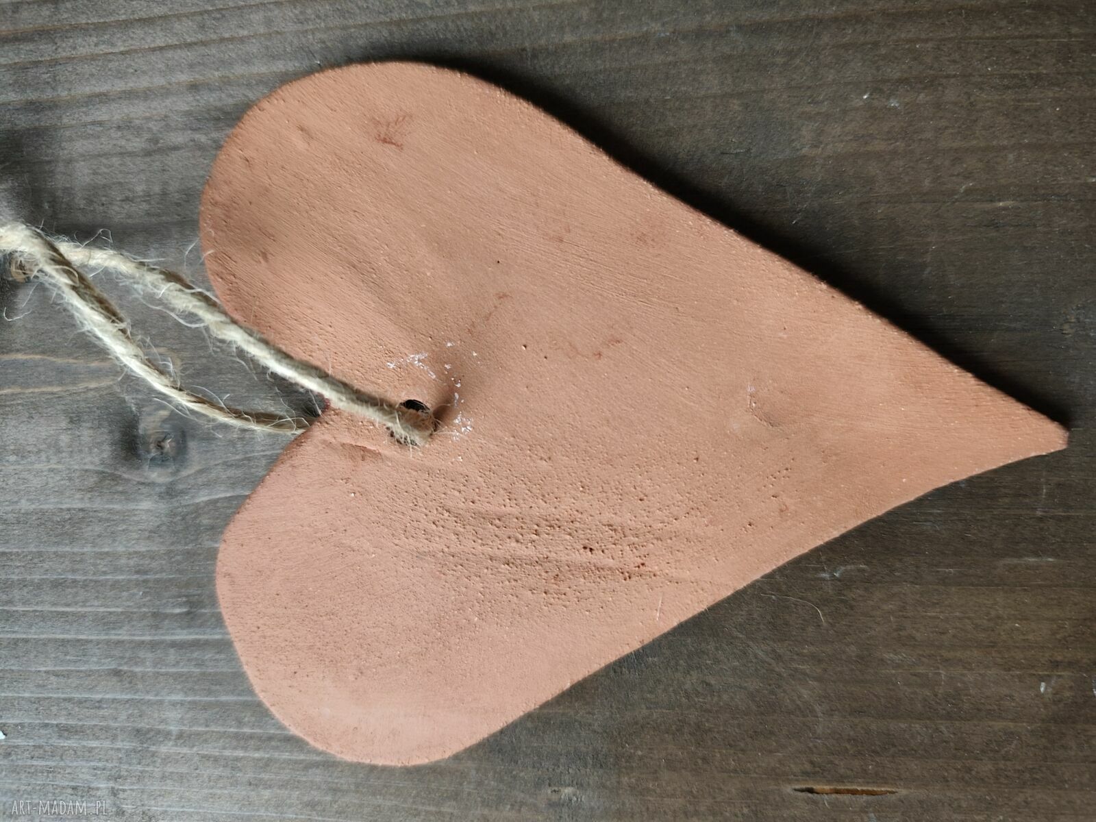 Czerwone serce ceramiczne - ręcznie zrobiona zawieszka ze szkliwami